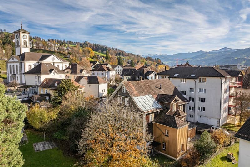 Wohn- und Geschäftshaus | Mehrfamilienhaus (11)