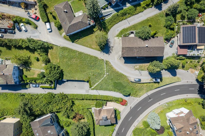 Baulandgrundstück mit Bestandesobjekt (5)