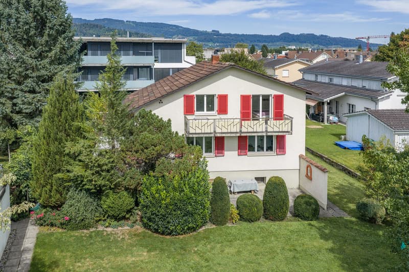 Einfamilienhaus (2)