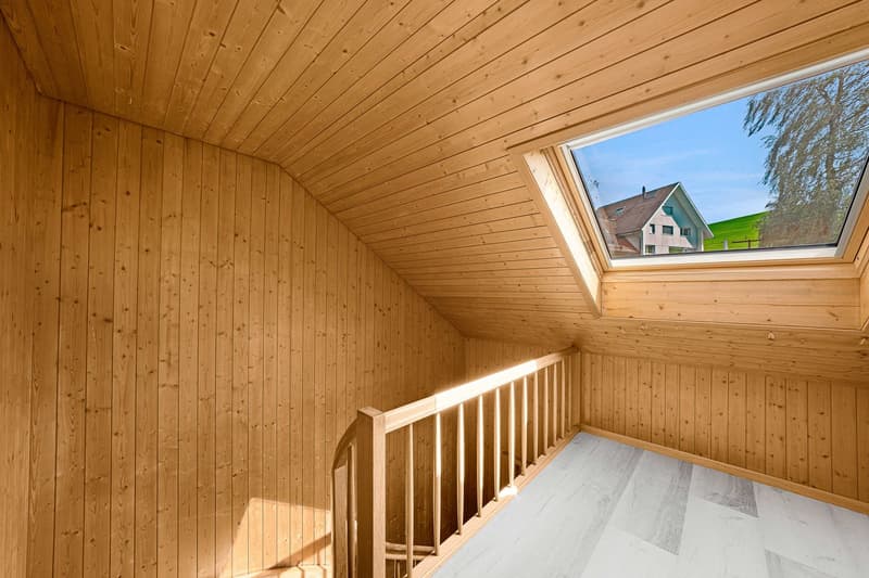 Wohnhaus mit separater Garage (11)