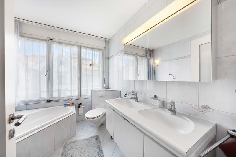 5-Zimmer-Wohnung (9)