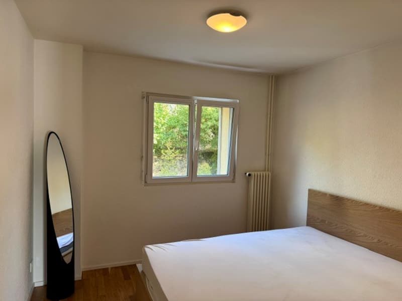 Charmant appartement de 3 pièces avec balcon et vue à Neuchâtel (6)
