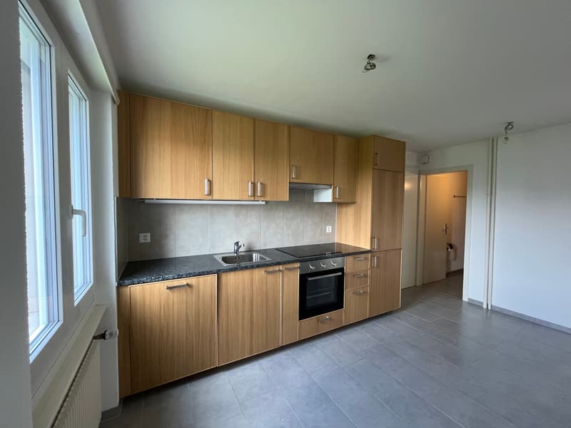 Charmant appartement de 1.5 pièces avec balcon au 6ème étage (2)