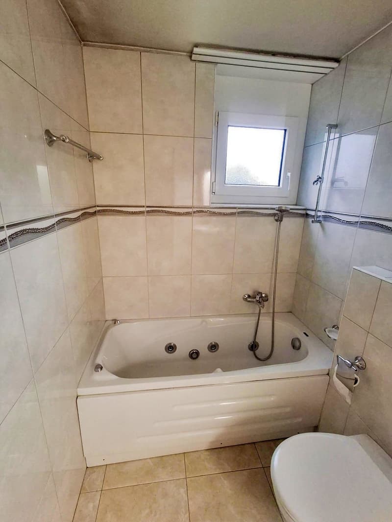 Spacieux appartement de 4.5 pièces à Courroux (11)