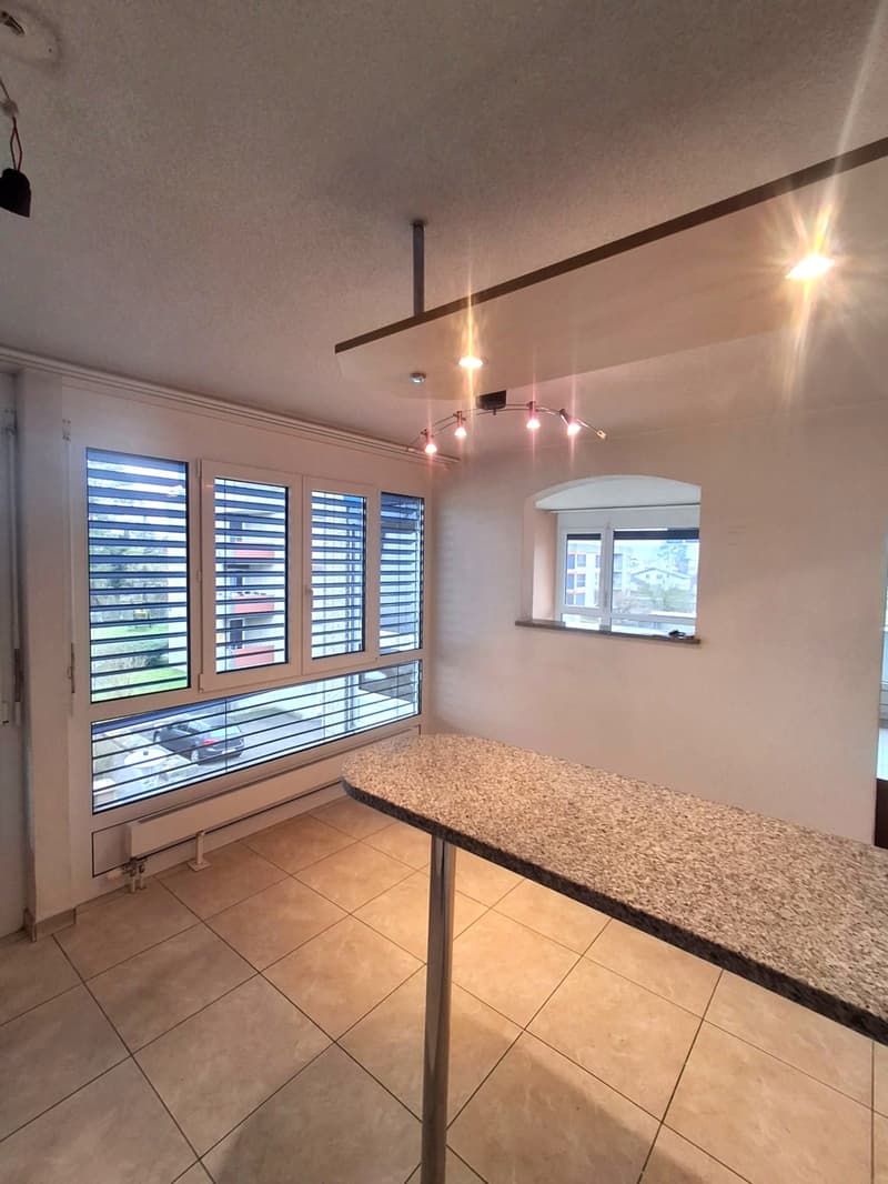 Spacieux appartement de 4.5 pièces à Courroux (16)