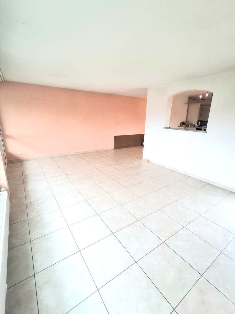 Spacieux appartement de 4.5 pièces à Courroux (13)
