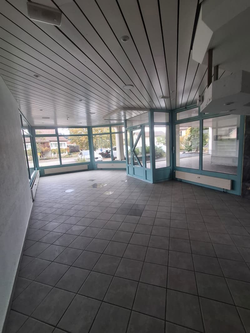 Bureau / Local commercial à vendre – Haute-Sorne, 2854 (2)