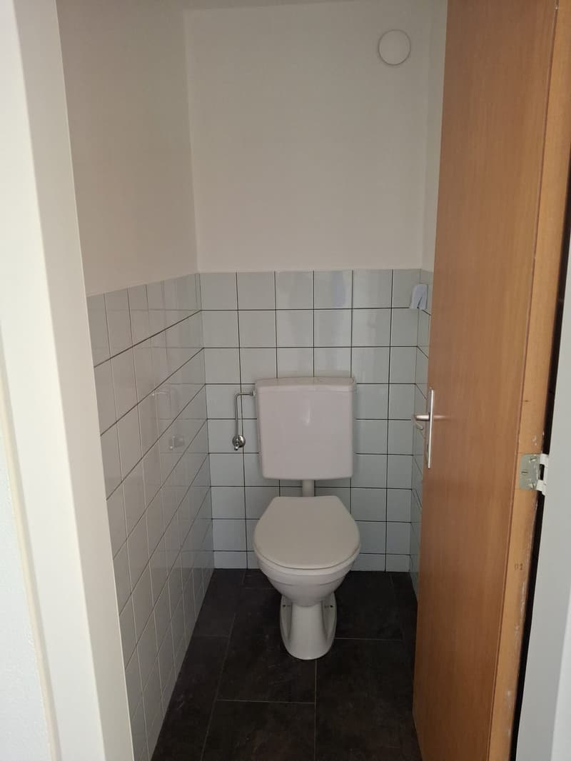Charmant appartement de 2.5 pièces à Le Locle (10)