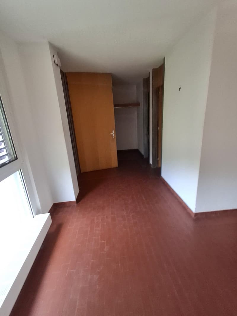 Appartement lumineux de 3.5 pièces avec balcon au Locle (10)
