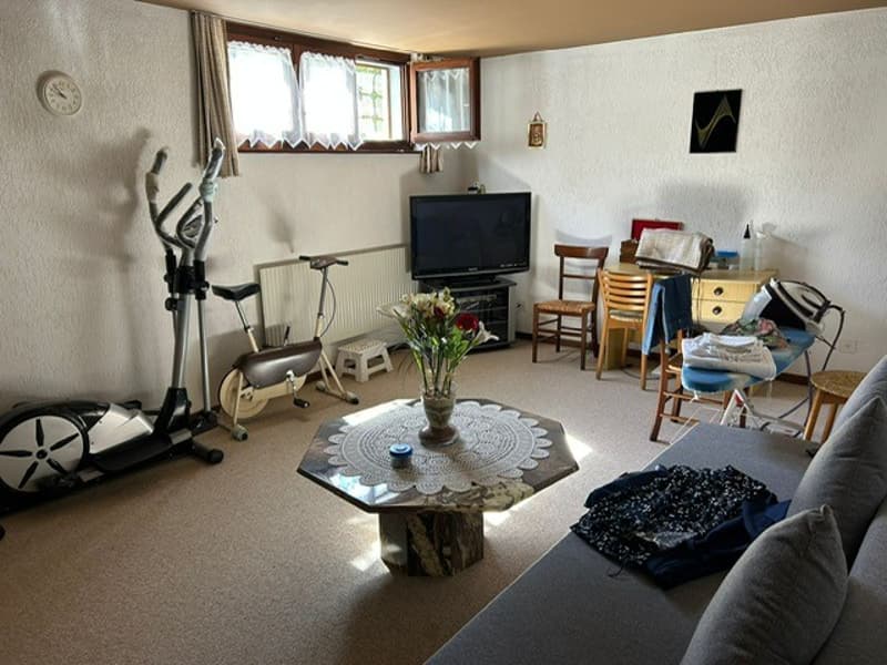 Maison mitoyenne lumineuse et calme à Bassecourt – 5 pièces avec garage et terrasse (14)