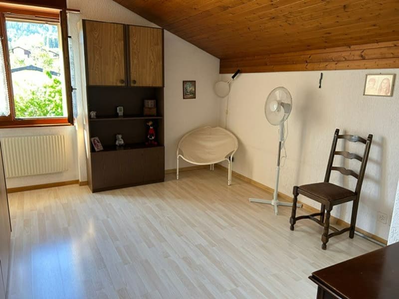 Maison mitoyenne lumineuse et calme à Bassecourt – 5 pièces avec garage et terrasse (10)