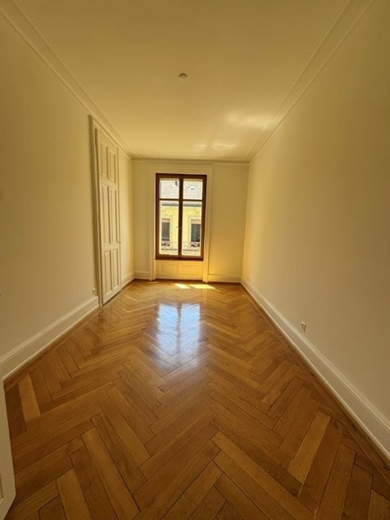 Charmant appartement rénové de 5 pièces au cœur de Lausanne (8)