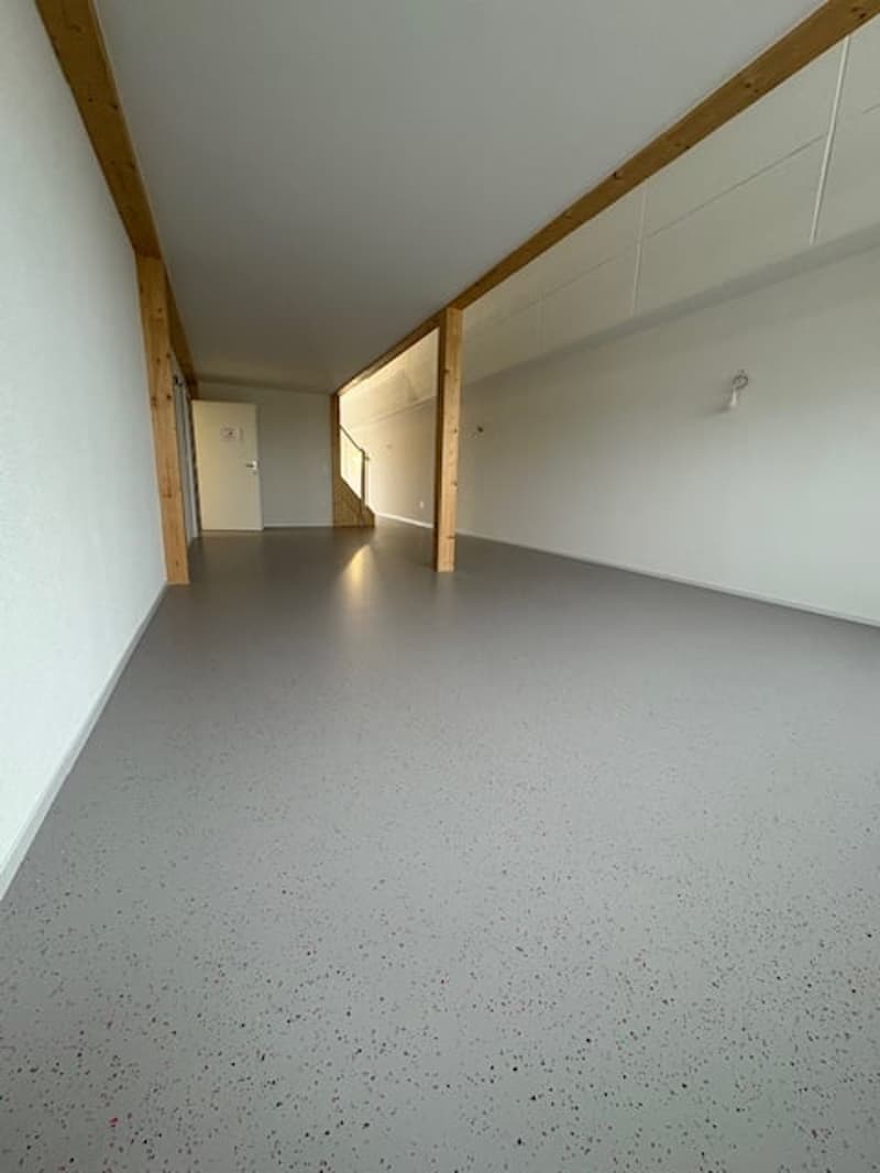 A louer 9 bureaux de taille variable de suite (8)