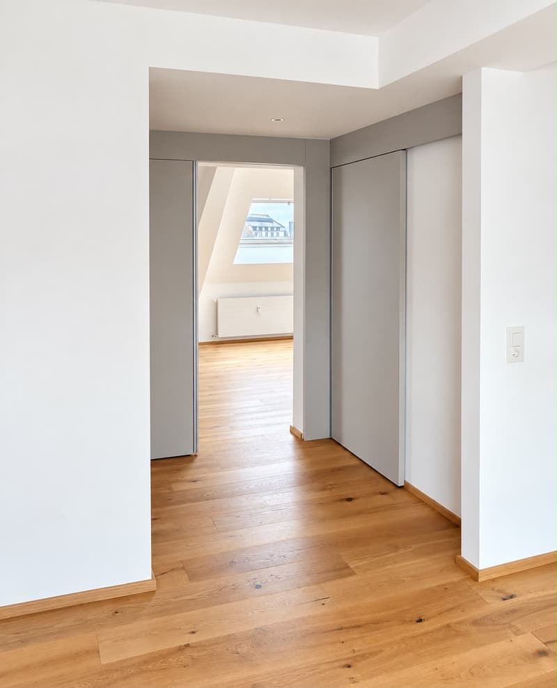 Moderne 3-Zimmer-Maisonette-Wohnung in Zürich Enge (4)