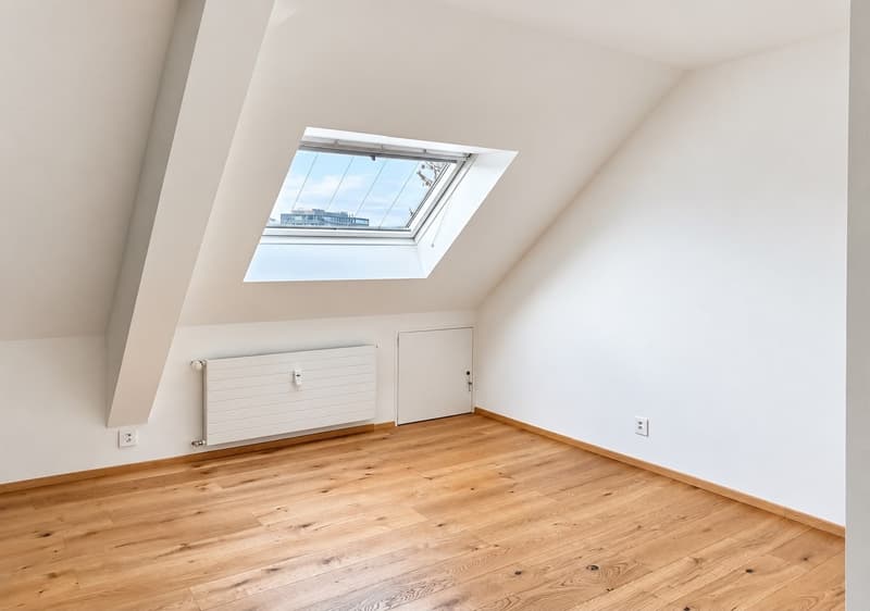 Moderne 3-Zimmer-Maisonette-Wohnung in Zürich Enge (5)