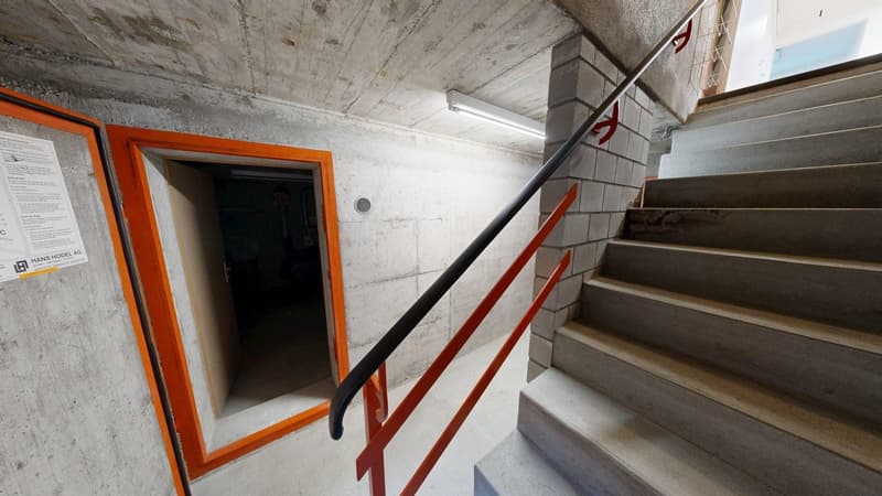 Bright practice/office space 165 m² with parking spaces in Wünnewil (12)