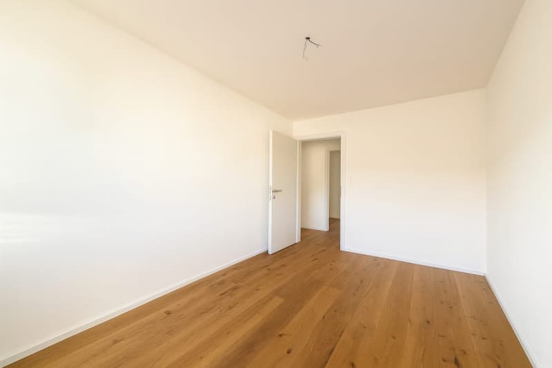 Appartement lumineux 4.5 pièces avec balcon à louer à Grenchen (6)