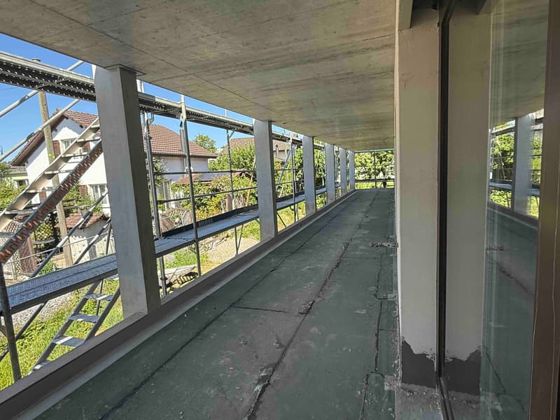 3.5-Zimmer-Neubau mit 20 m² Balkon, ruhig & sonnig (7)