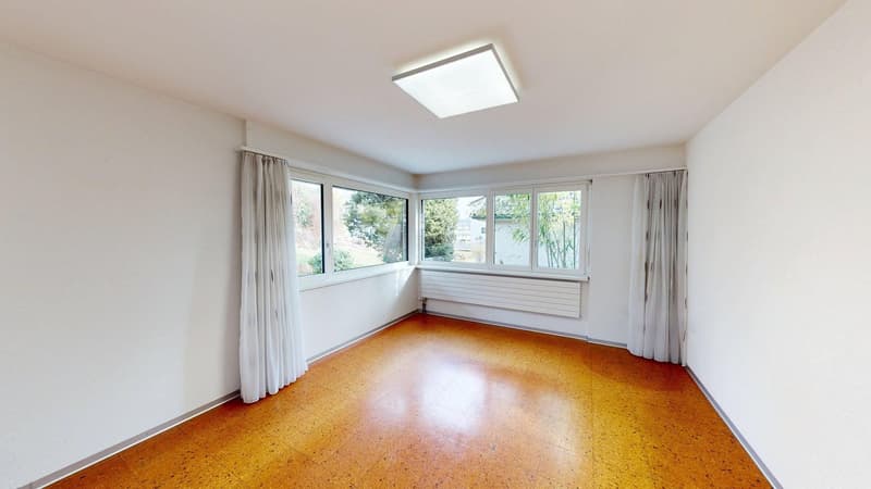 Helle Praxis-/Bürofläche 165 m² mit Parkplätzen in Wünnewil (4)