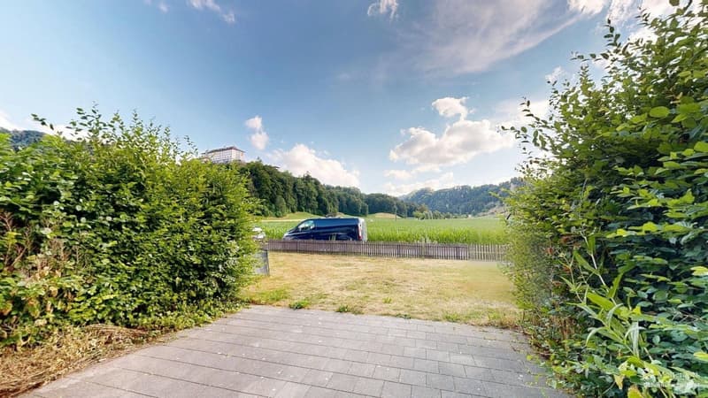 Frisch saniert - 4.5-Zi.-Reihenmittelhaus mit Garten und Terrasse (12)