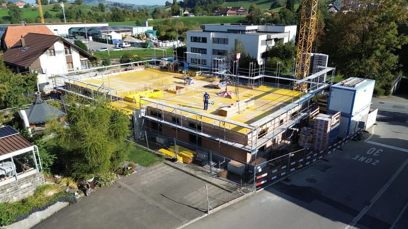 4.5 Zimmer Neubauwohnung im Erdgeschoss mit Sitzplatz (9)