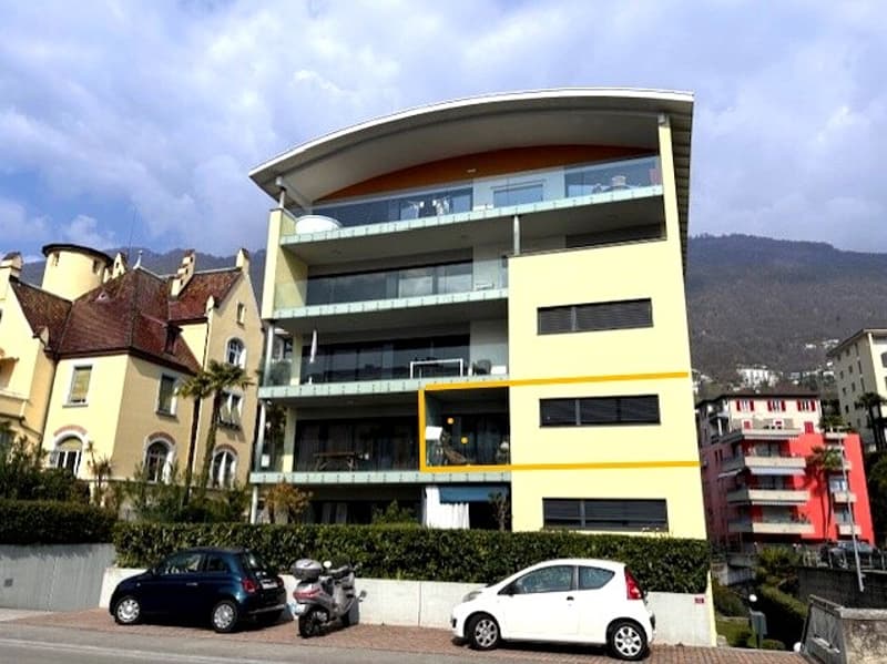 MURALTO: VISTA LAGO, LUCE E TRANQUILLITÃ IN UN 2.5 LOCALI (8)