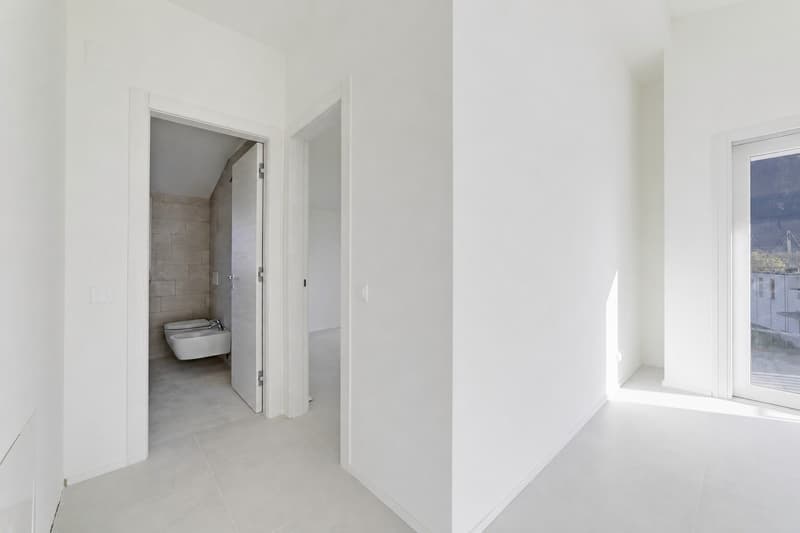 IRAGNA â NUOVO 2.5 LOCALI CON AMPIA TERRAZZA (2)