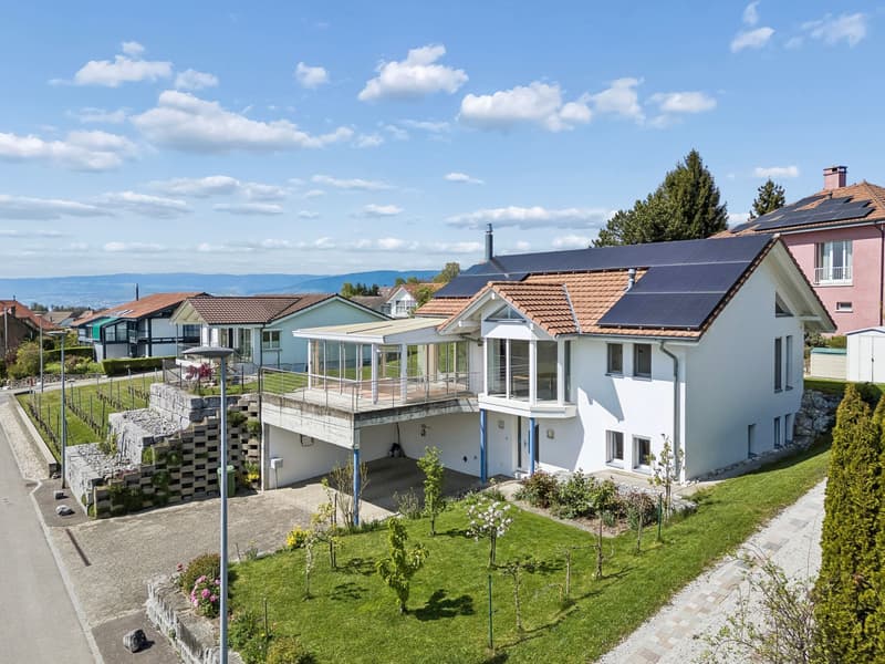 Über dem Murtensee wohnen (12)