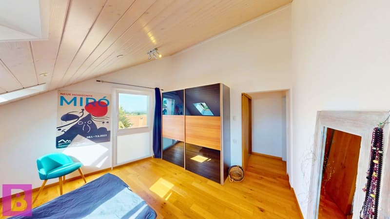 Esprit maison pour ce superbe triplex familial de 4 chambres à Yens (10)