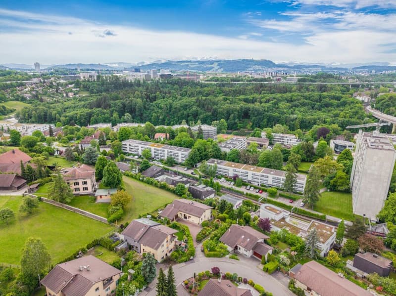 Besonderes Terrassen-Doppeleinfamilienhaus mit Glaspavillon (20)