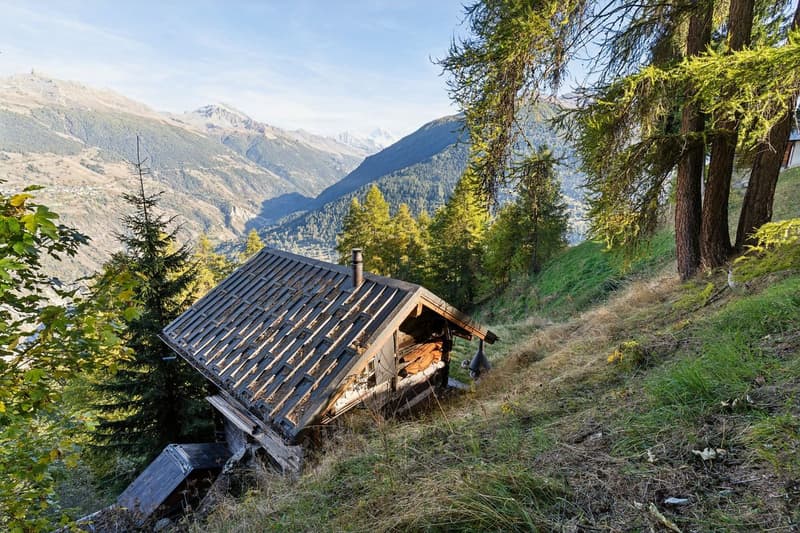 Chalet authentique avec vue sur la Dent Blanche (6)