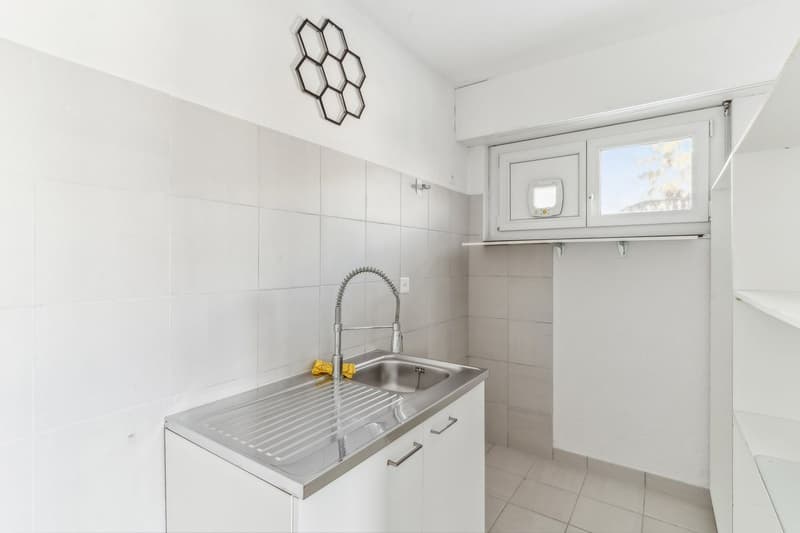 Appartement lumineux de 3.5 pièces avec terrasse et terrain privatif à Mollens (7)