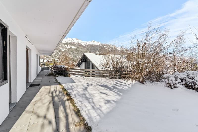 Appartement lumineux de 3.5 pièces avec terrasse et terrain privatif à Mollens (9)
