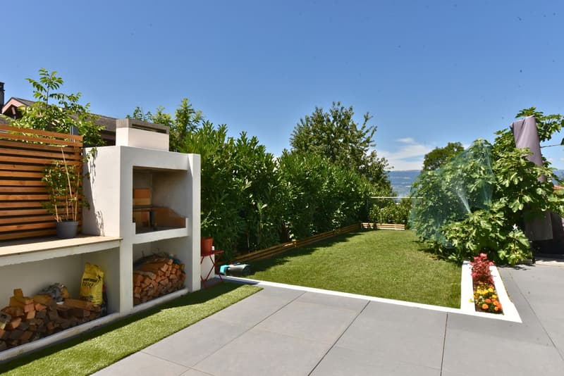 Villa contemporaine avec piscine et vue lac (13)