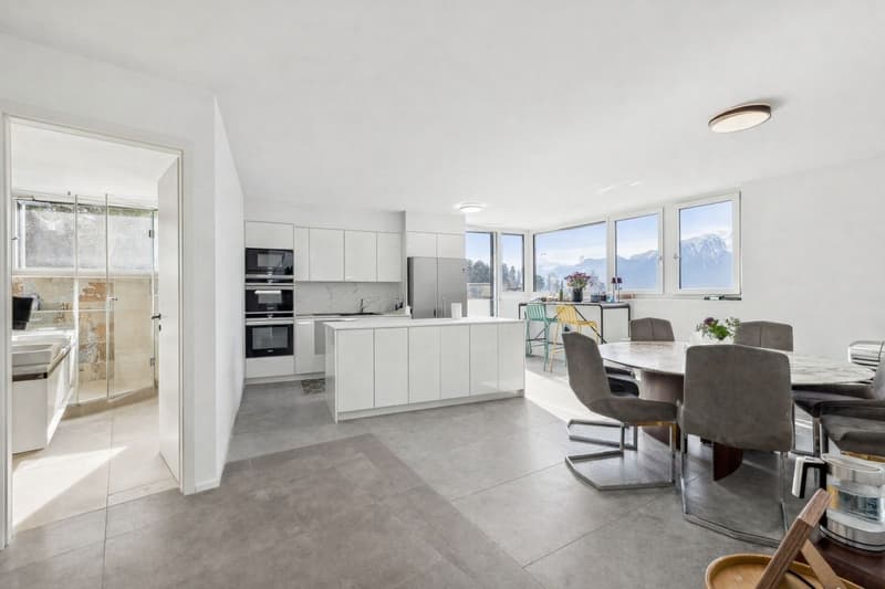 Villa d'exception aux lignes pures et minimalistes avec vue panoramique (6)