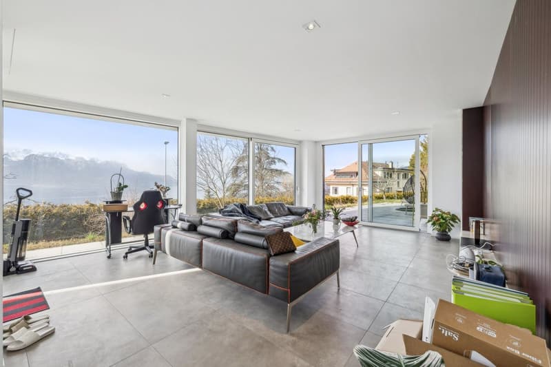 Villa d'exception aux lignes pures et minimalistes avec vue panoramique (5)