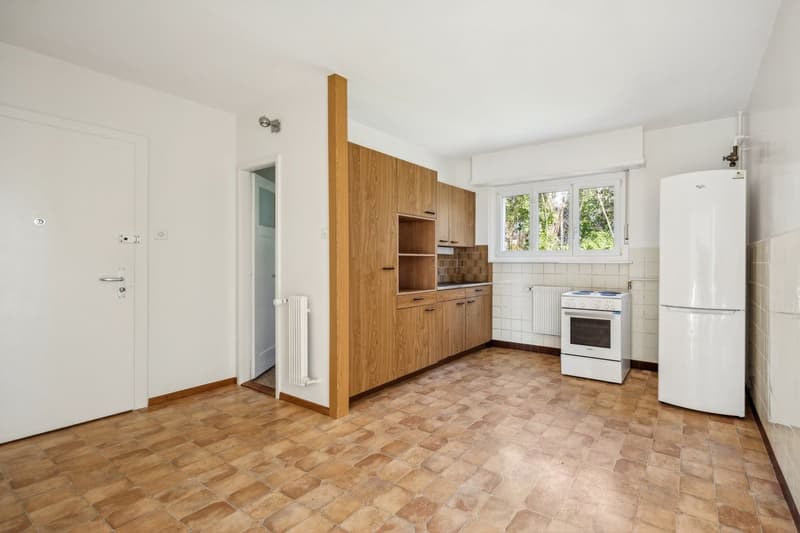 Appartement lumineux et calme : 2,5 pièces à Pully (8)