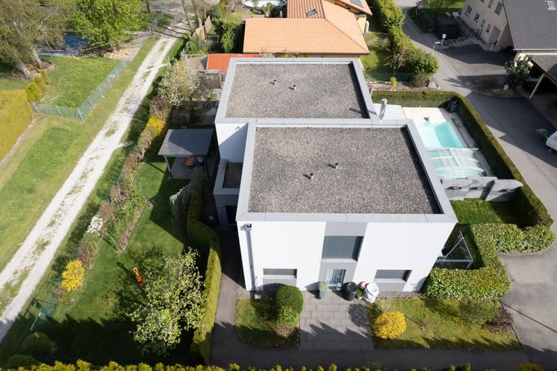 Villa jumelée indépendante avec piscine à Romont (2)