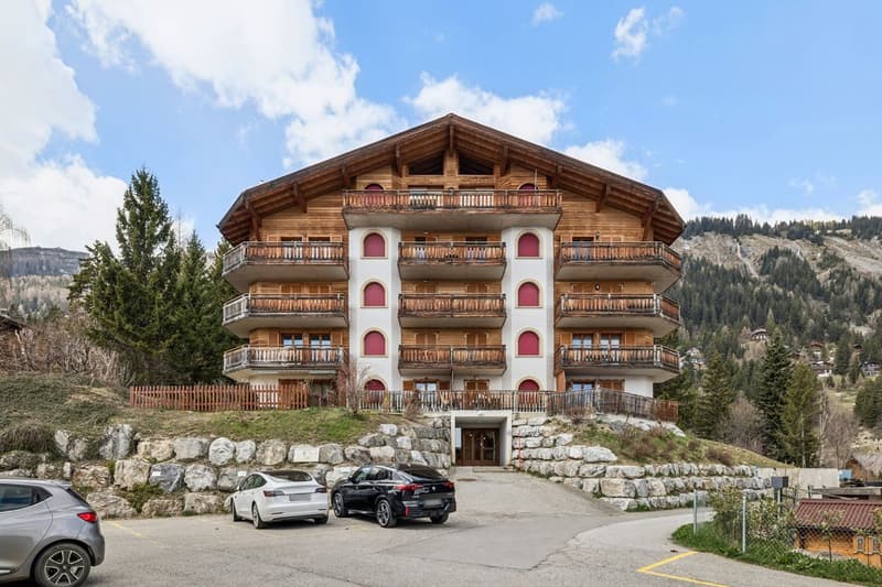 Appartement traversant de 5 pièces avec vue Alpes (10)