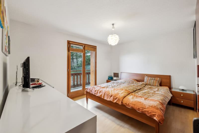 Appartement traversant de 5 pièces avec vue Alpes (5)