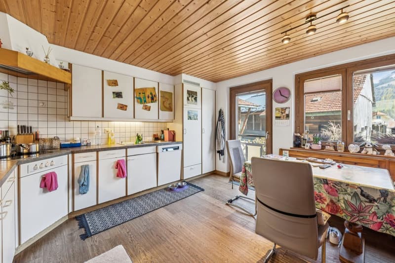 Vivez le confort d'une maison performante dans un cadre privilégié à Enney (5)