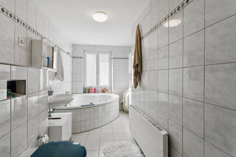 Spacieux appartement de 5,5 pièces avec terrasse de 60 m2 à Lucens (4)