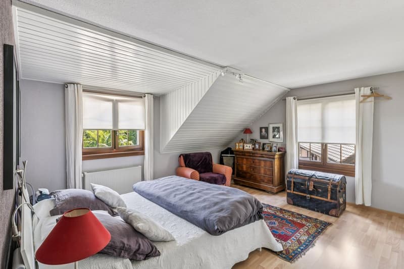 Villa avec vue lac imprenable dans un quartier prisé à Bevaix (8)