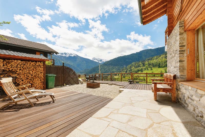 Chalet d'exception avec espace bien-être et vue panoramique (7)