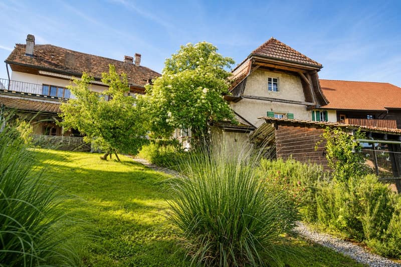 Appartement de 4.5 pièces avec terrasse, jardin privatif et vue sur le lac (9)