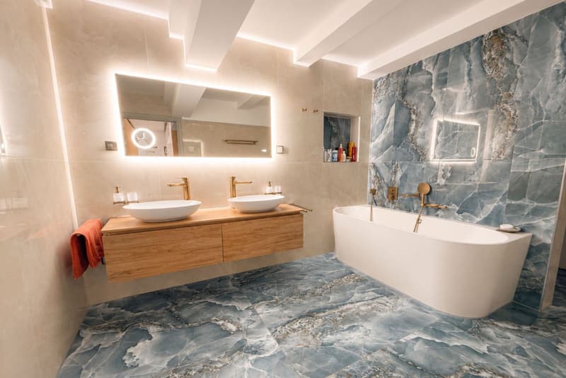 Luxueux appartement baigné de lumière (1)
