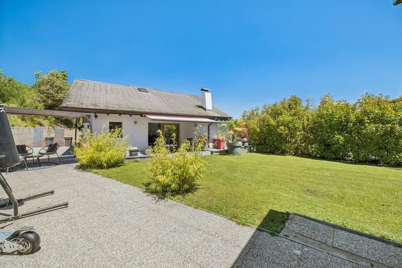 Grande villa lumineuse avec vue imprenable - appartement indépendant de 3,5 pièces compris. (1)