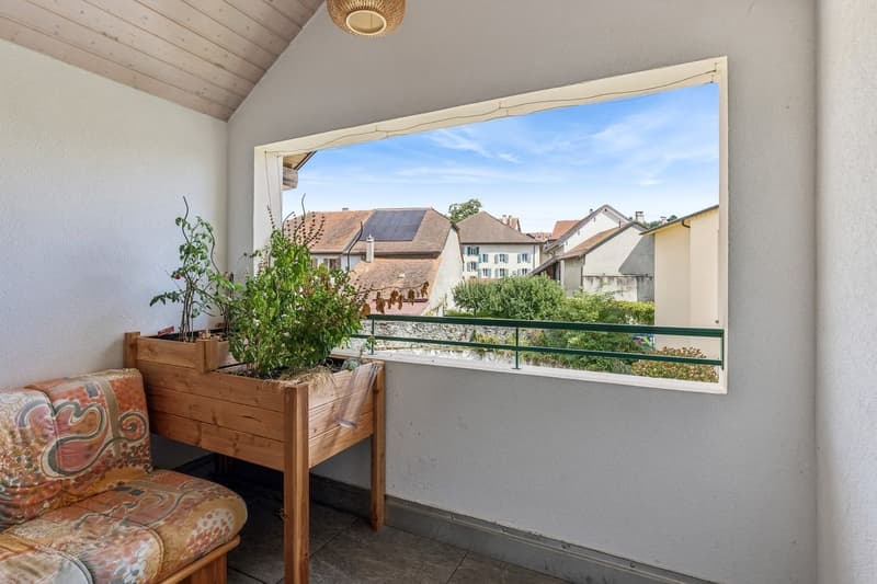 Superbe attique traversant de 110 m² à 15 minutes des portes de Lausanne (13)