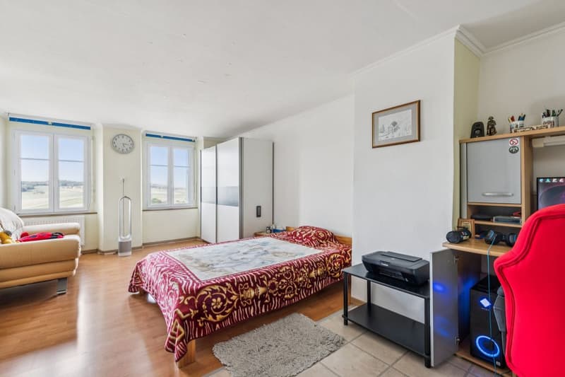 Maison de 7,5 pièces avec local commercial et 5 places de parc au centre de Romont (7)