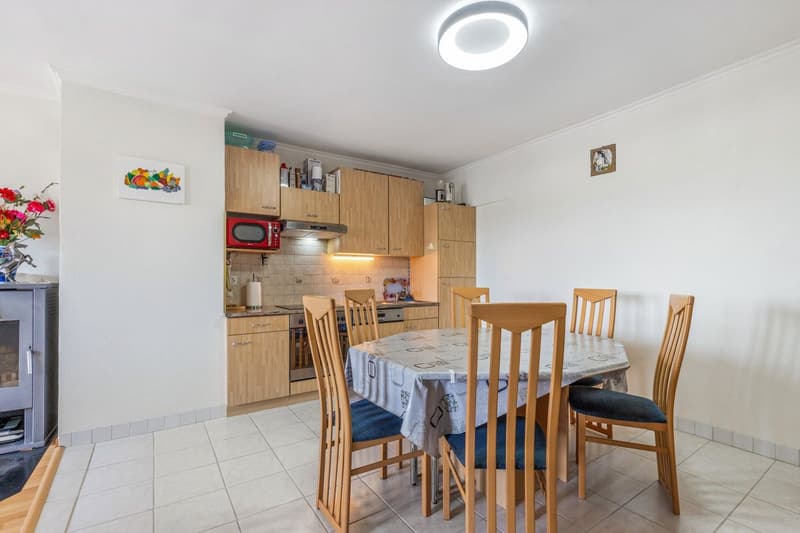 Maison de 7,5 pièces avec local commercial et 5 places de parc au centre de Romont (4)